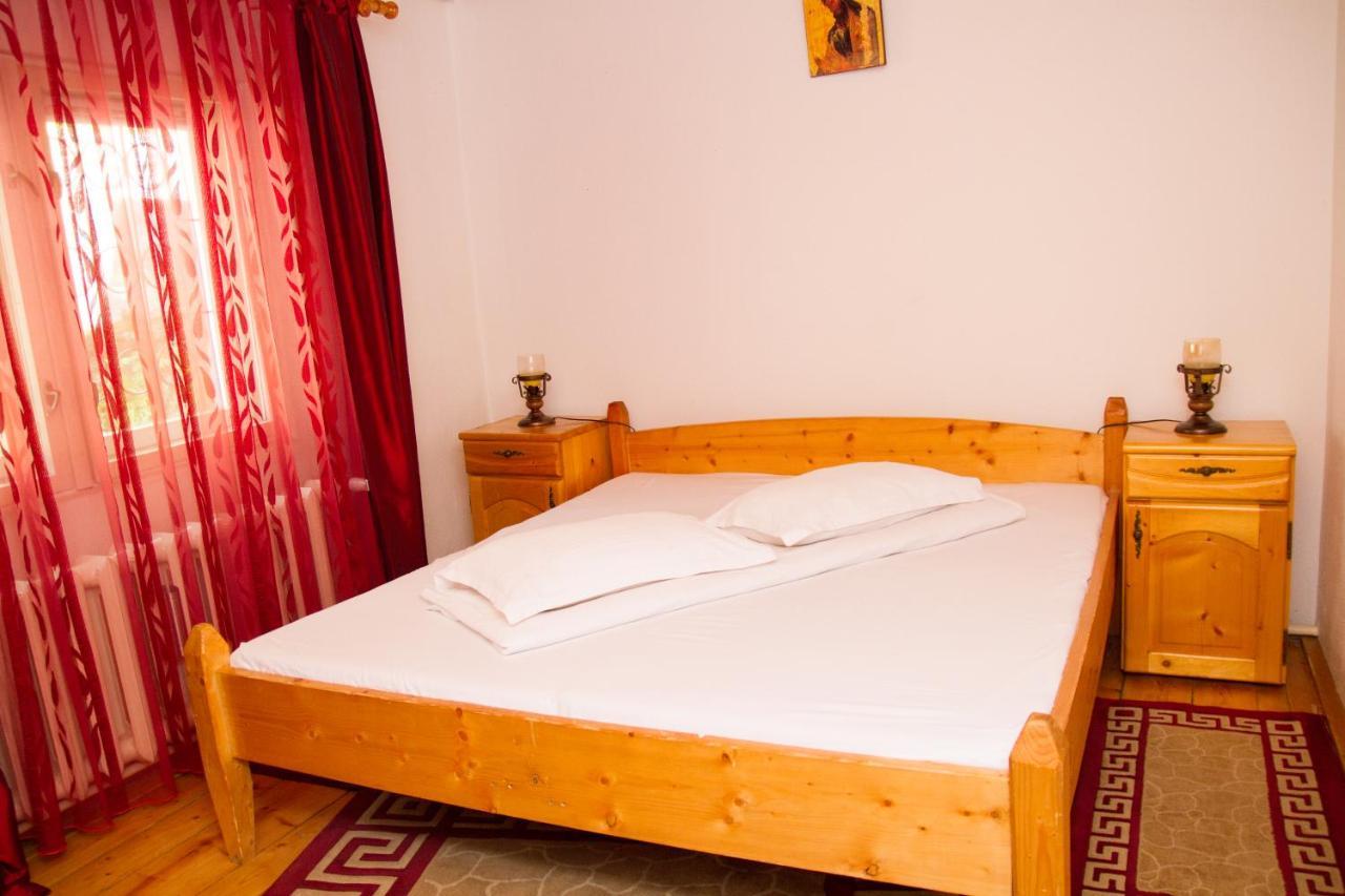 Rem'S Pension Rîşnov Dış mekan fotoğraf